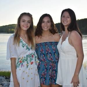 Meet your Posher, Danielle